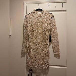 NWT!! Fancy Midi Lace Dress